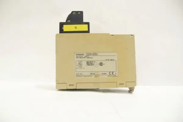 Output Unit Module, C200H-0D501, Omron, Made in Japan
